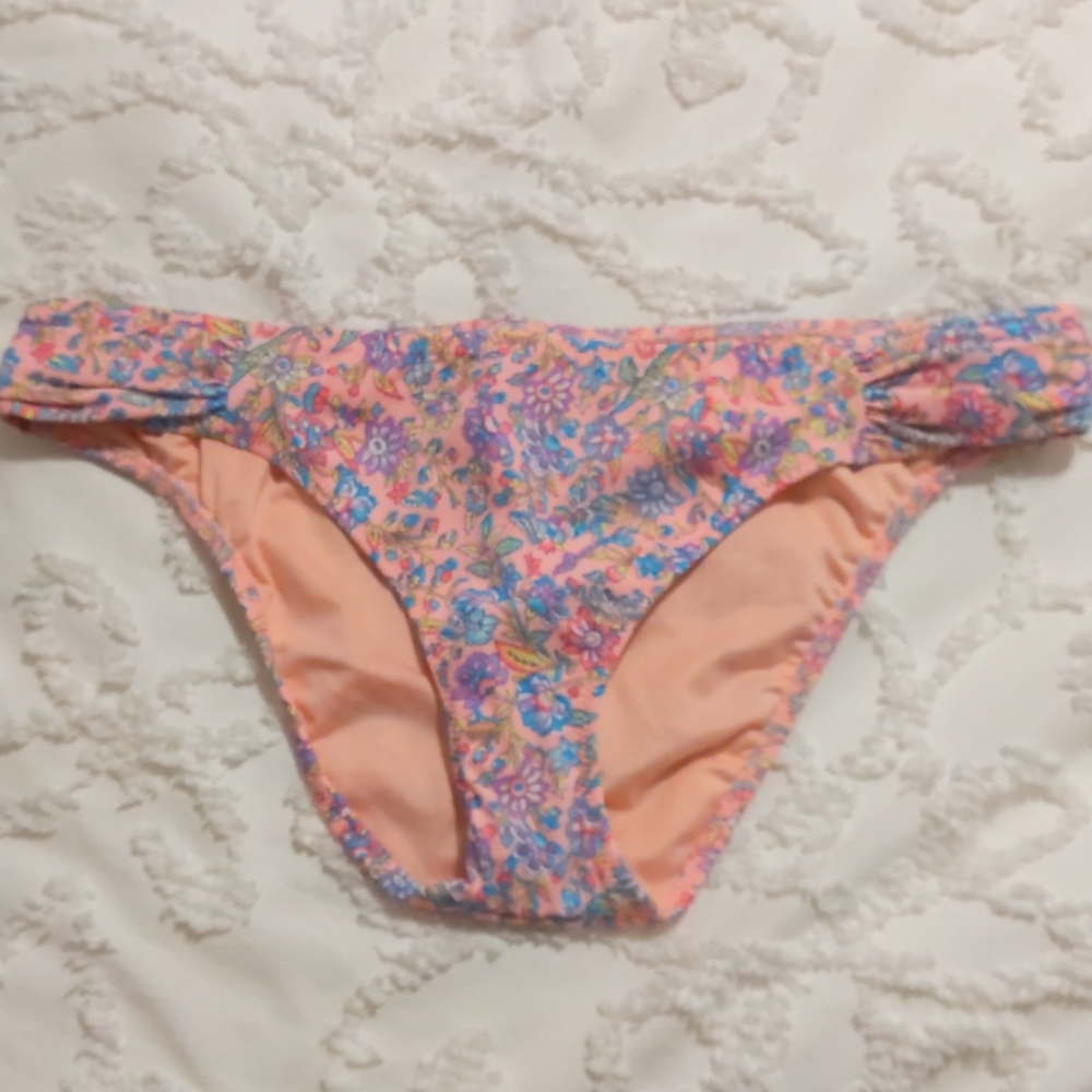Victoria's Secret bikini bottoms